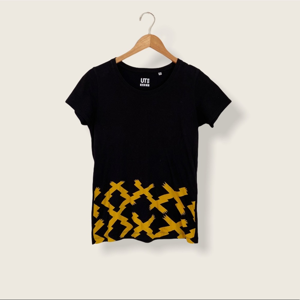 🌵4/$20 Black Kabuki Graphic Tee from UNIQLO